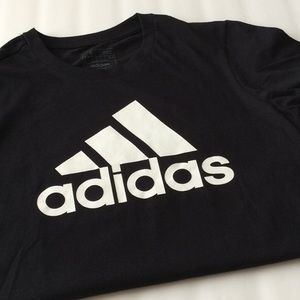 Adidas Graphic T-shirt